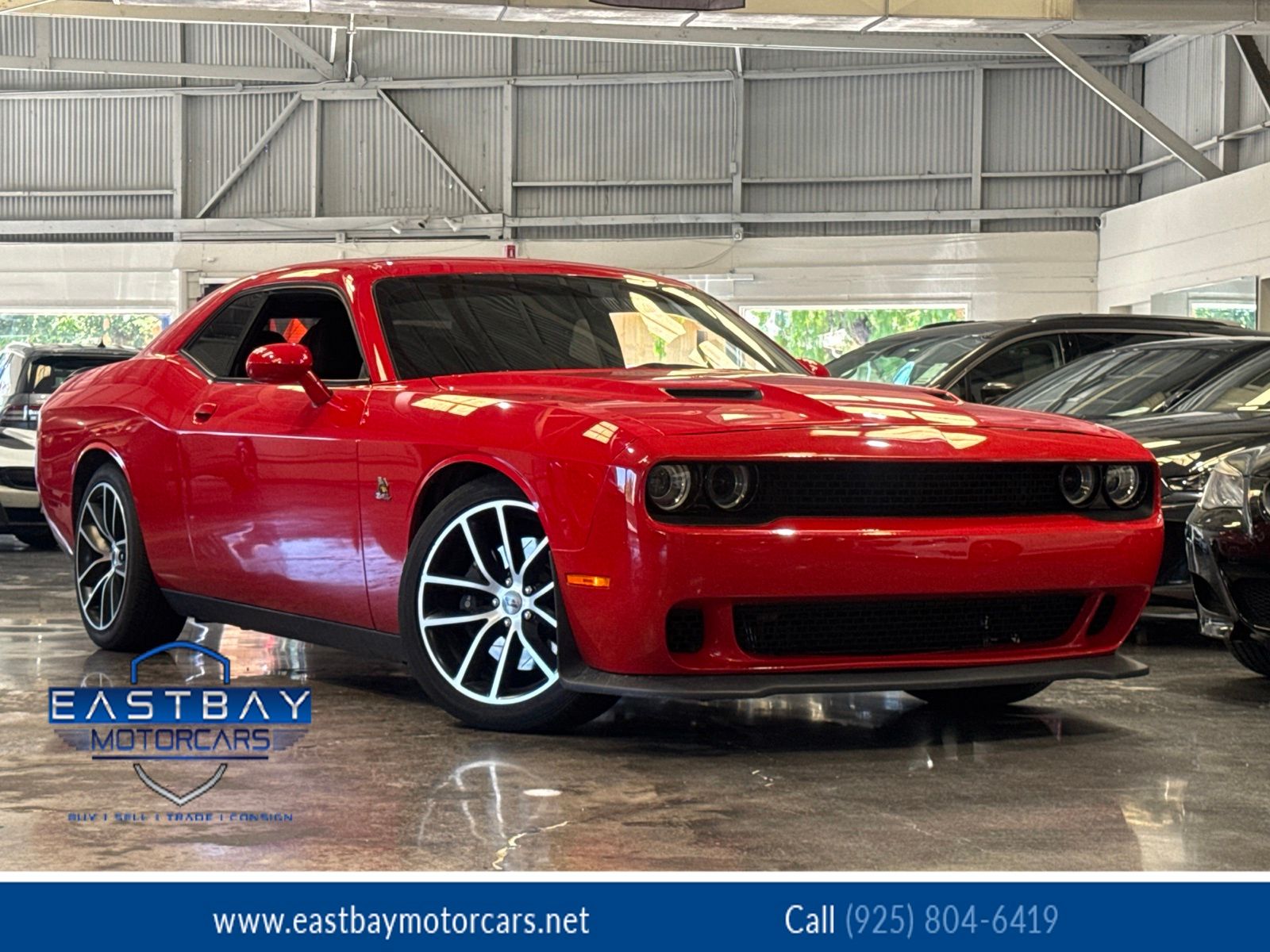 Torred Clearcoat 2018 Dodge Challenger Coupe Rear-Wheel Drive 8-Speed Automatic