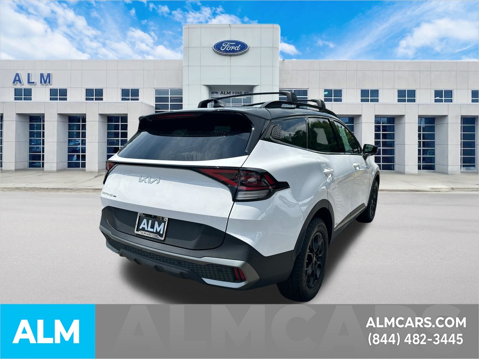Certified Used 2024 White Kia X-Pro Prestige image 5