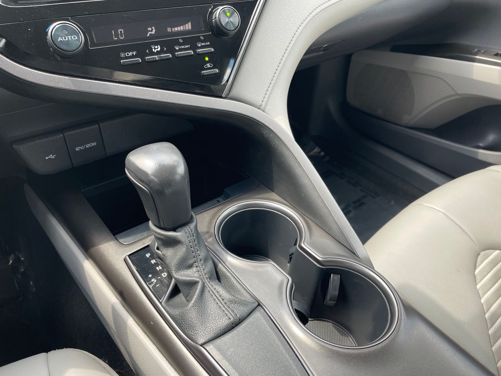 Used 2021 Super White Toyota SE image 17