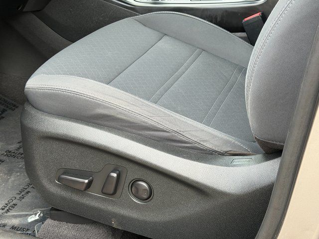 Used 2017 Titanium Silver Kia LX image 39