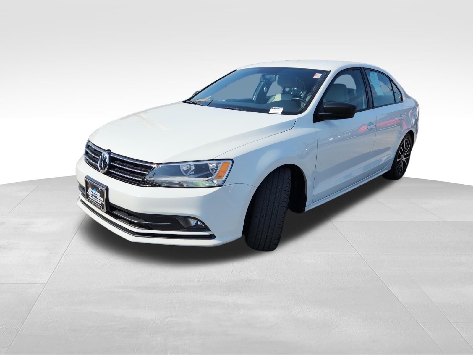 2016 Volkswagen Jetta 1.8T Sport 3