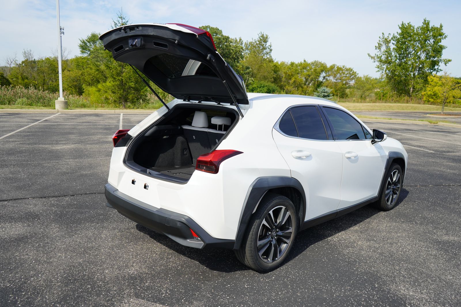 2019 Lexus UX 200 33