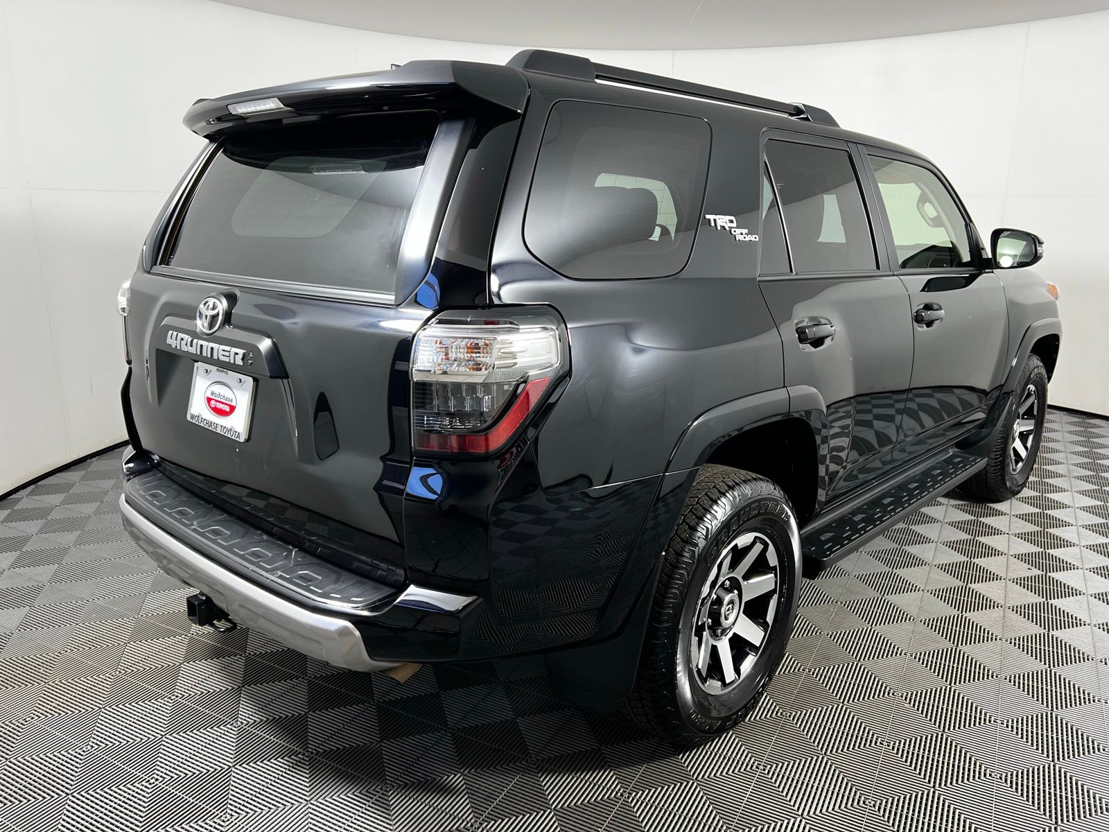 2024 Toyota 4Runner TRD Off Road 11