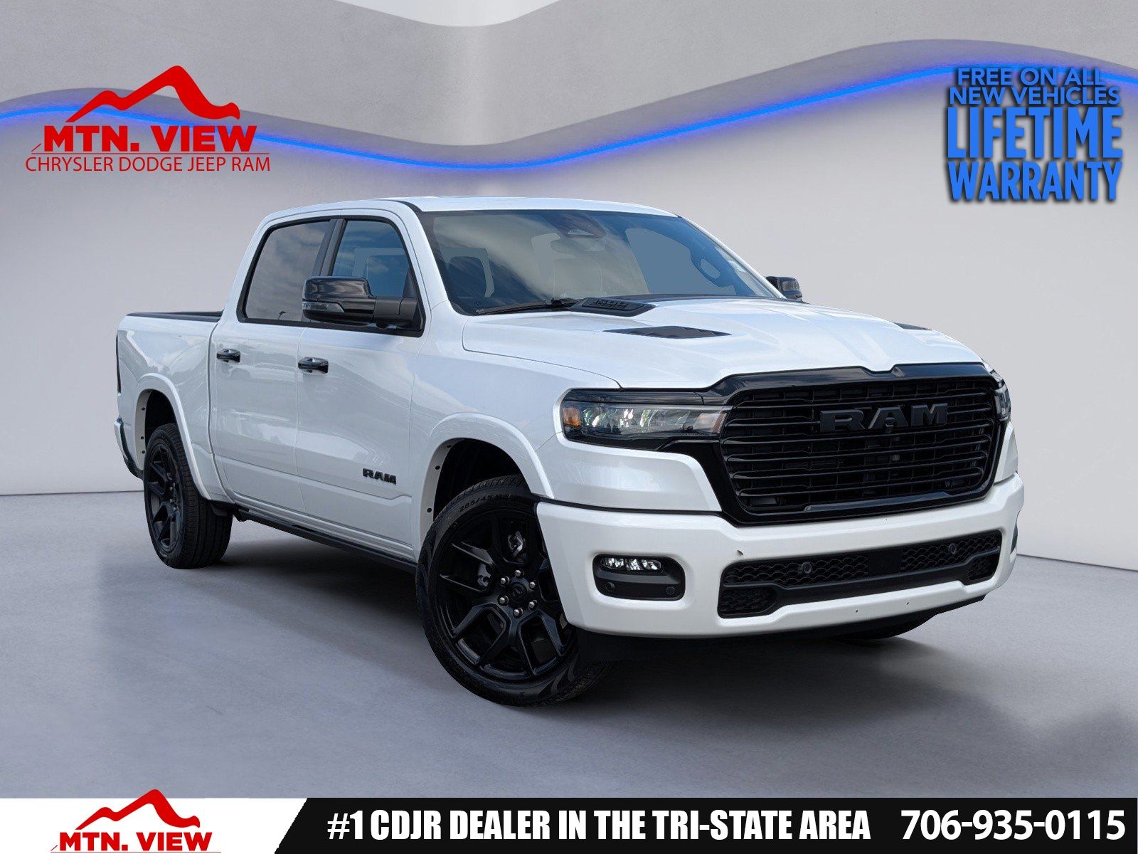 2026 RAM 1500 Laramie Crew Cab 4WD