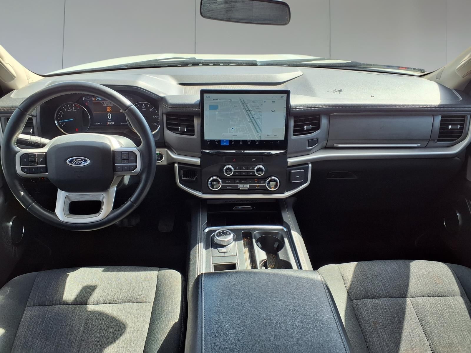 2022 Ford Expedition XLT White at EAG Ford Navasota