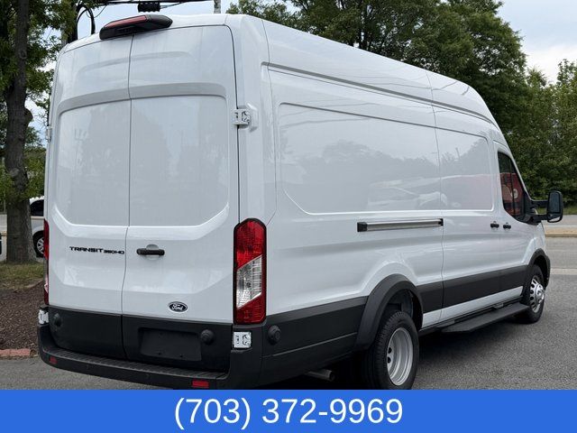 New 2026 Oxford White Ford Base image 7