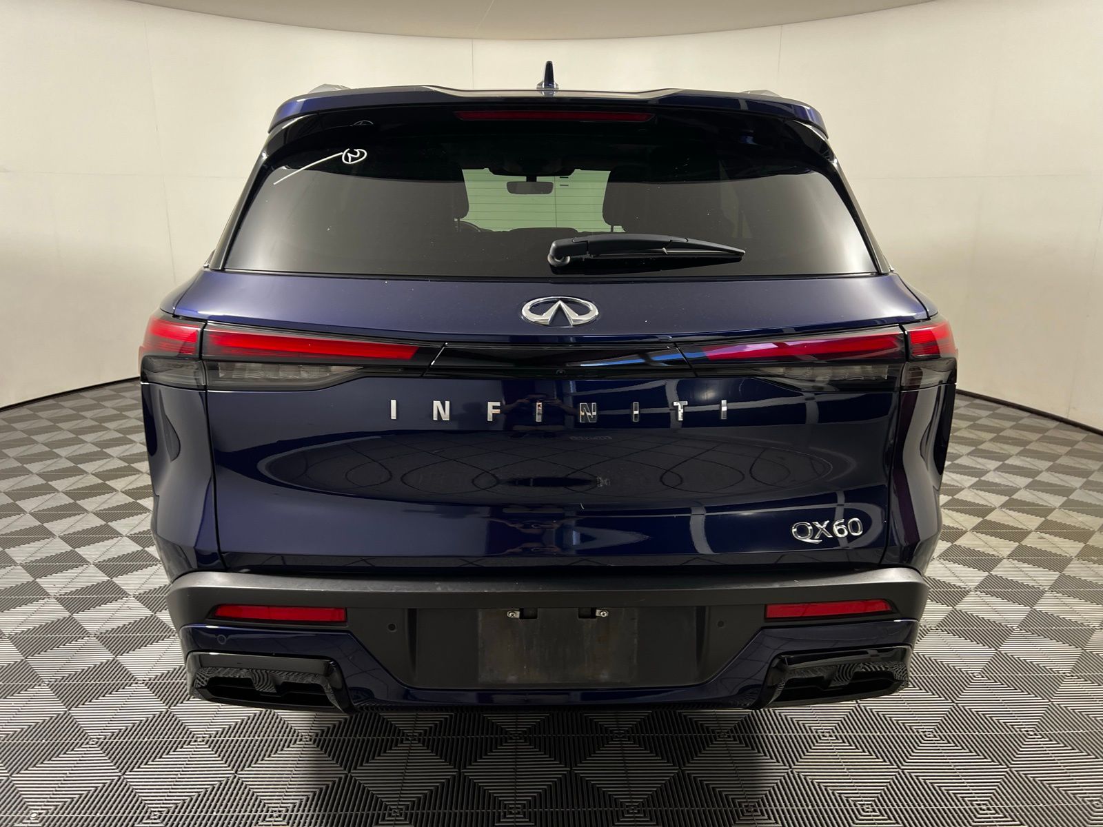 Thumbnail: 2024 INFINITI QX60 - 6