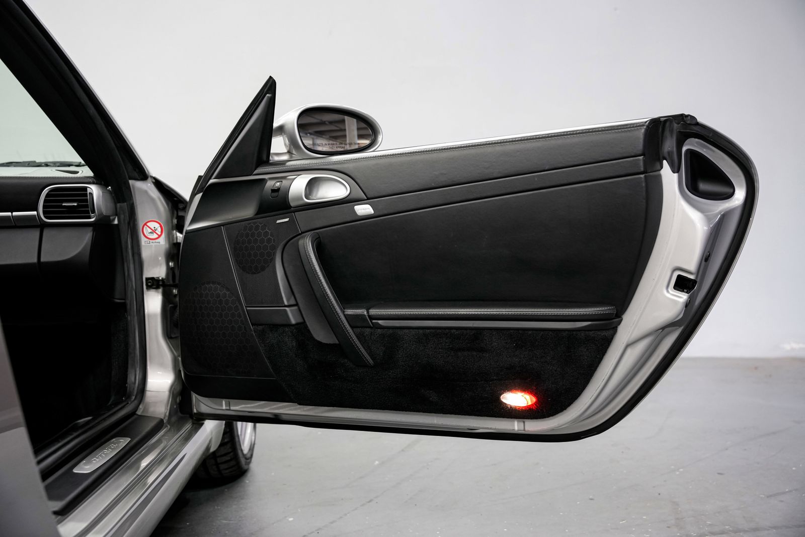2005 Porsche 911 Carrera S — photo 24