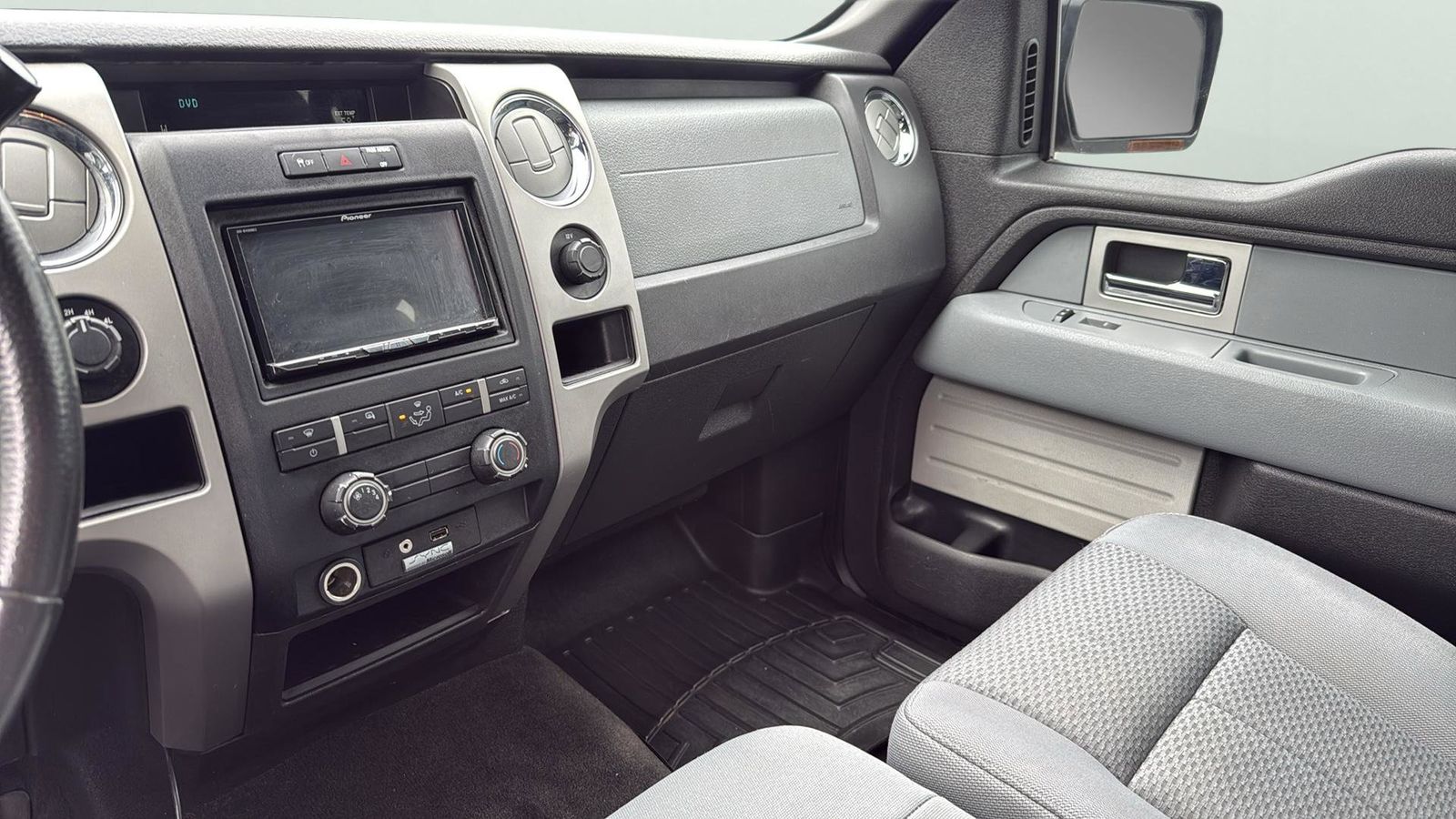 Used Car 2011 Ford F-150  Xlt For Sale Under $12,000 In Austin, Texas