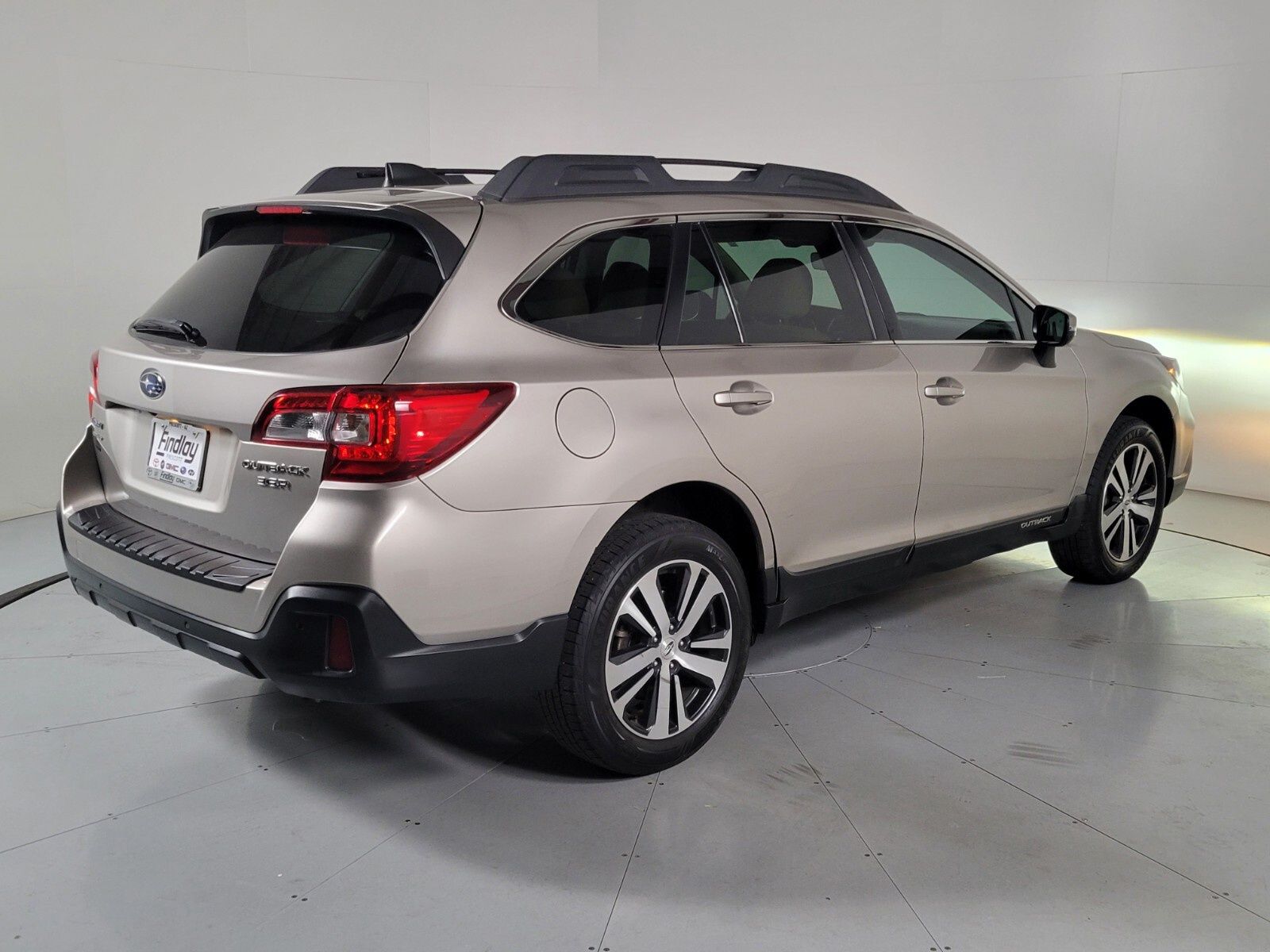 2018 Subaru Outback 3.6R 4