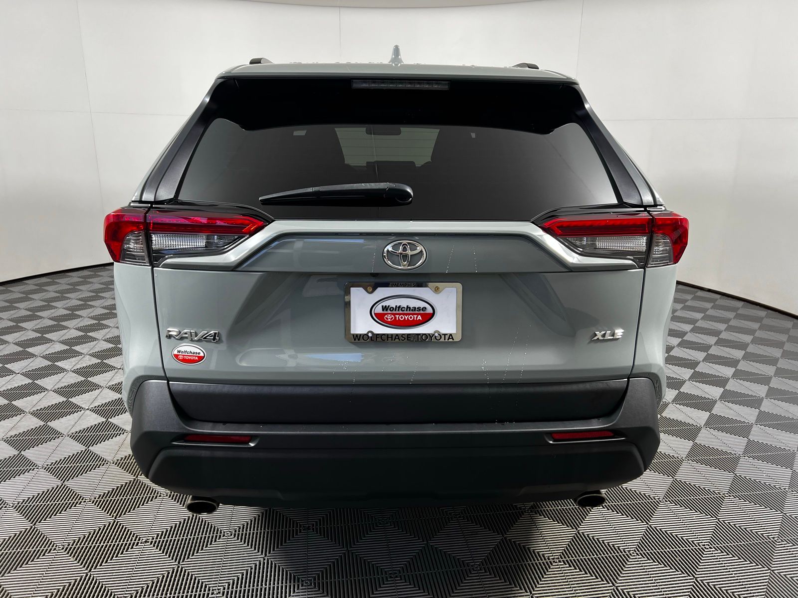 Thumbnail: 2020 Toyota RAV4 - 6