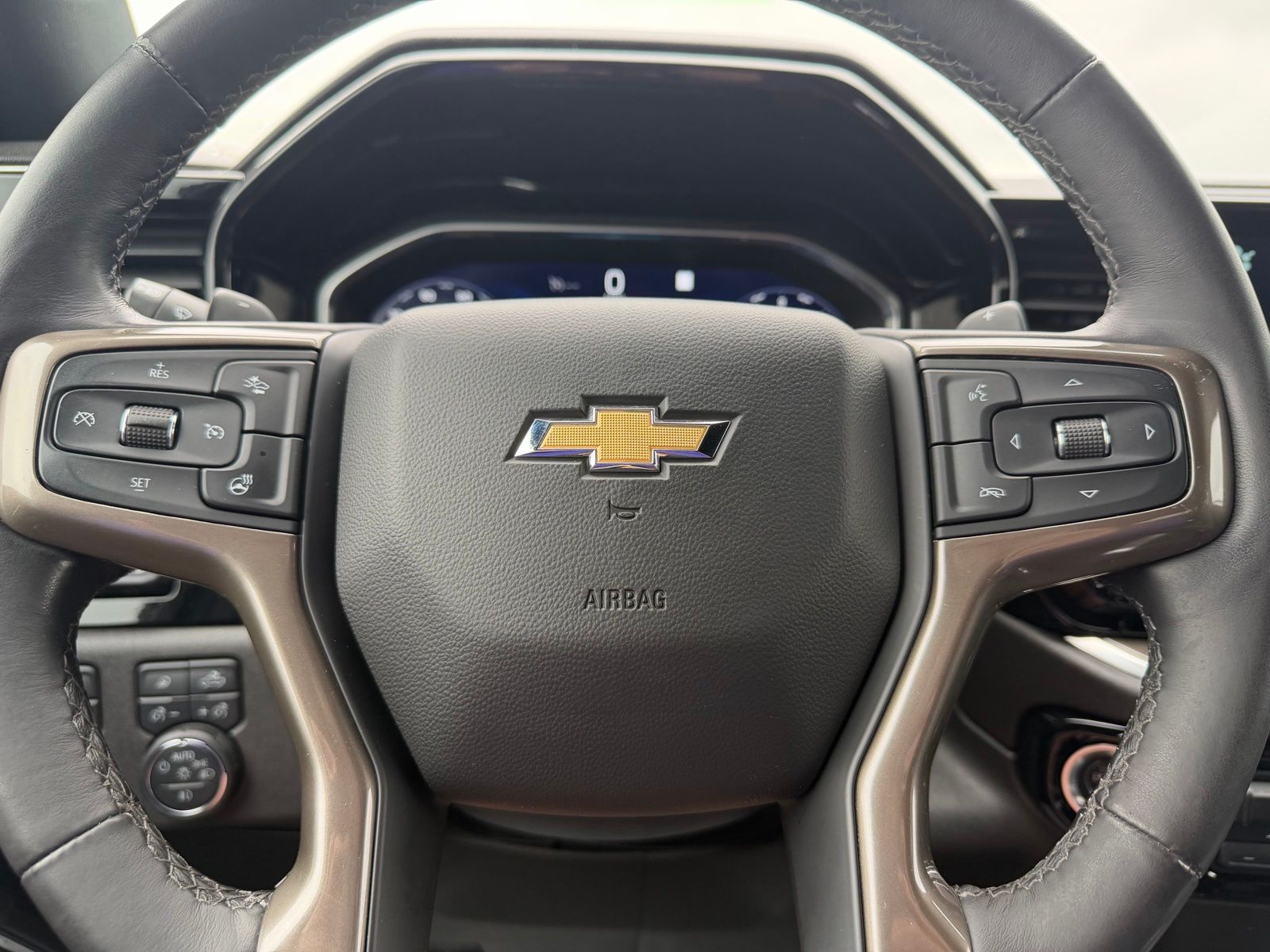 2022 Chevrolet Silverado 1500 image 17