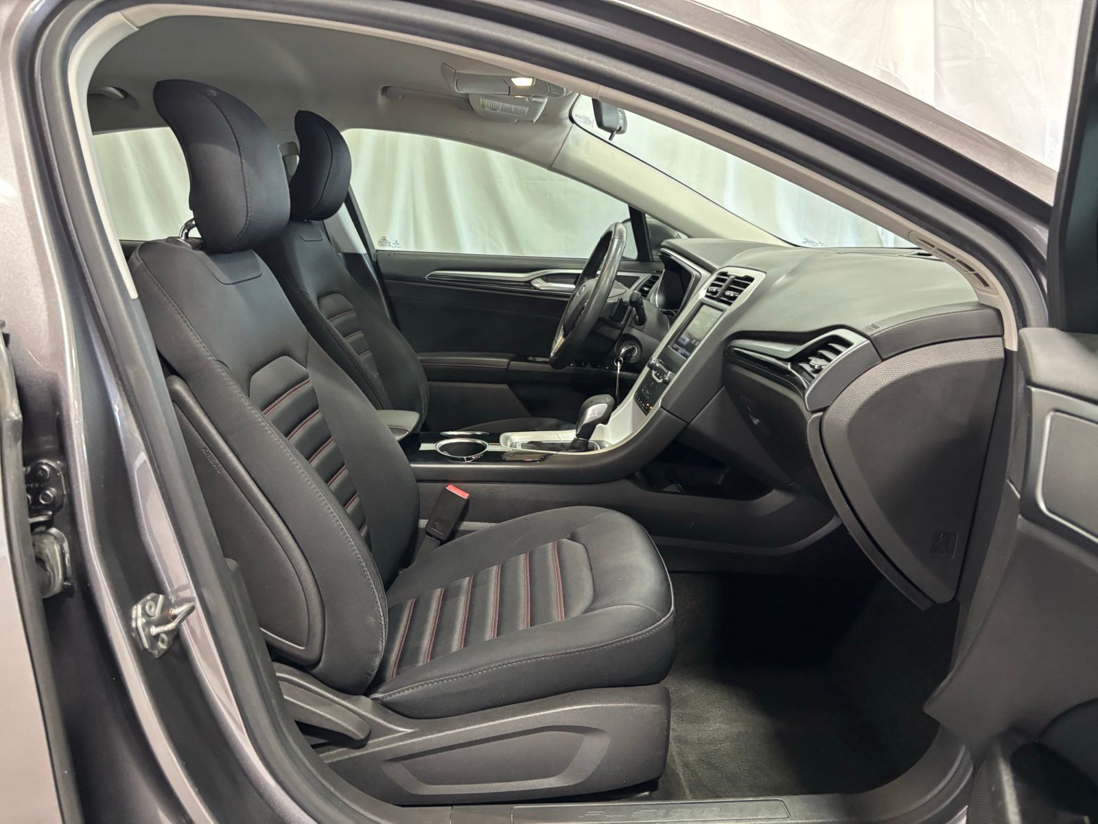 Used Car 2013 Ford Fusion  Se For Sale Under $10,000 In Austin, Texas