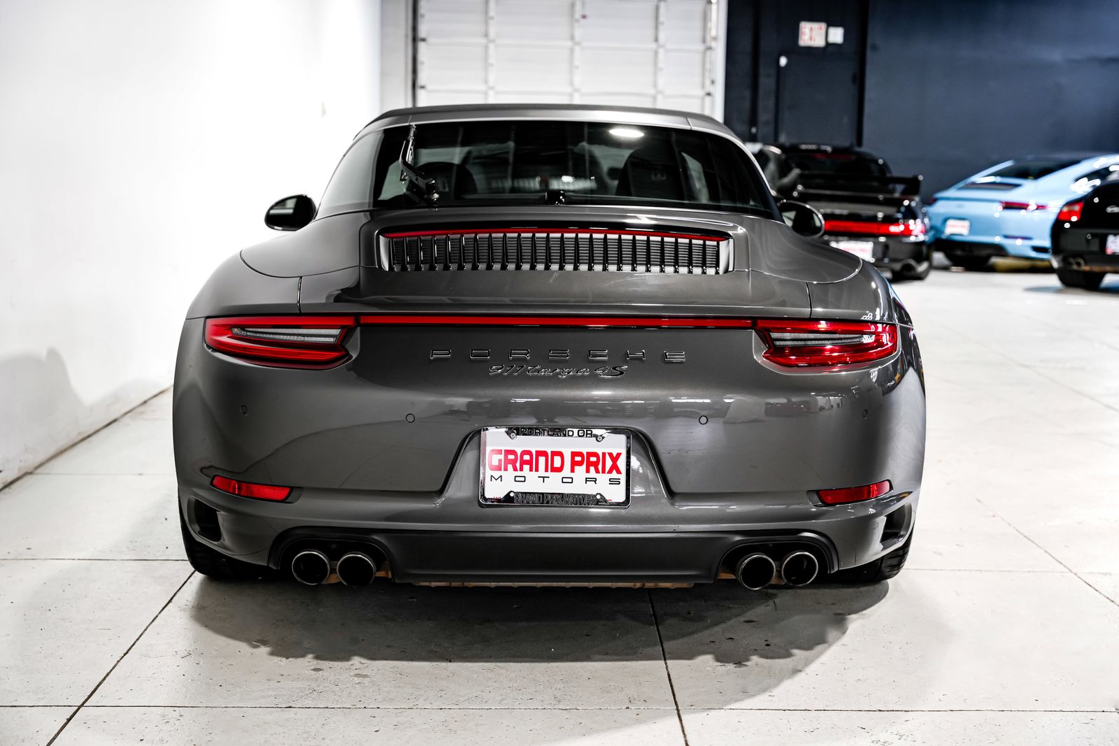 2017 Porsche 911 Targa 4S — photo 3