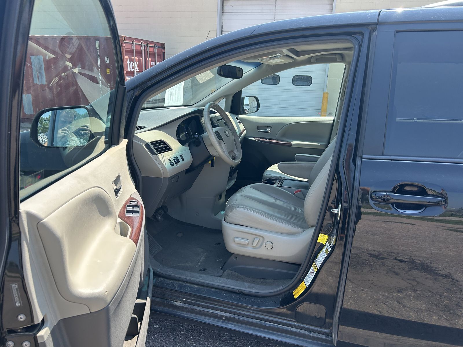 2013 Toyota Sienna XLE 7-Passenger