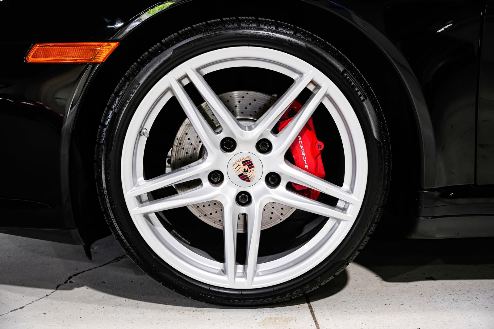 2010 Porsche 911 Carrera 4S — photo 44
