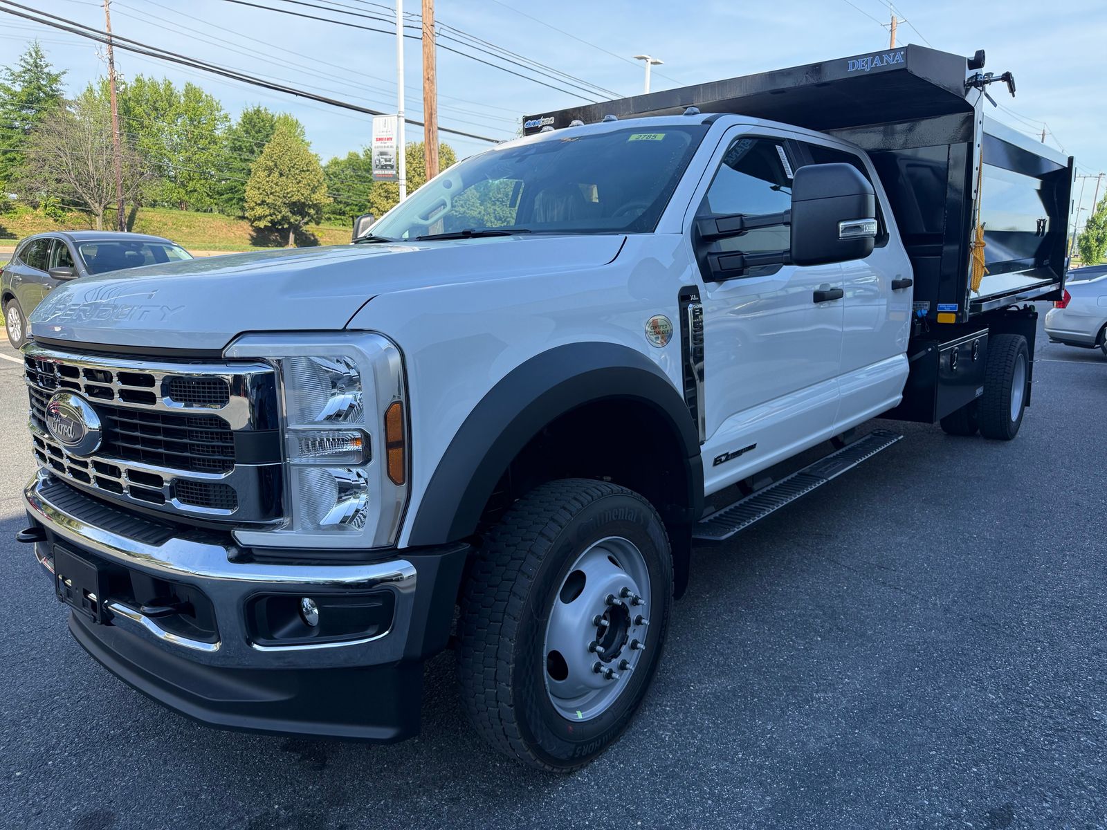 New 2026 Oxford White Ford XL image 4