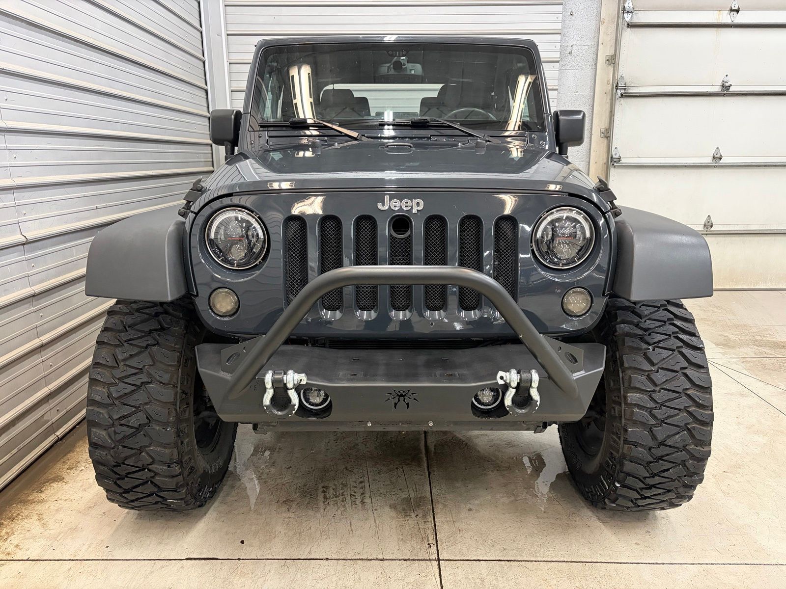 Photo 2 of 2016 Jeep Wrangler Rubicon