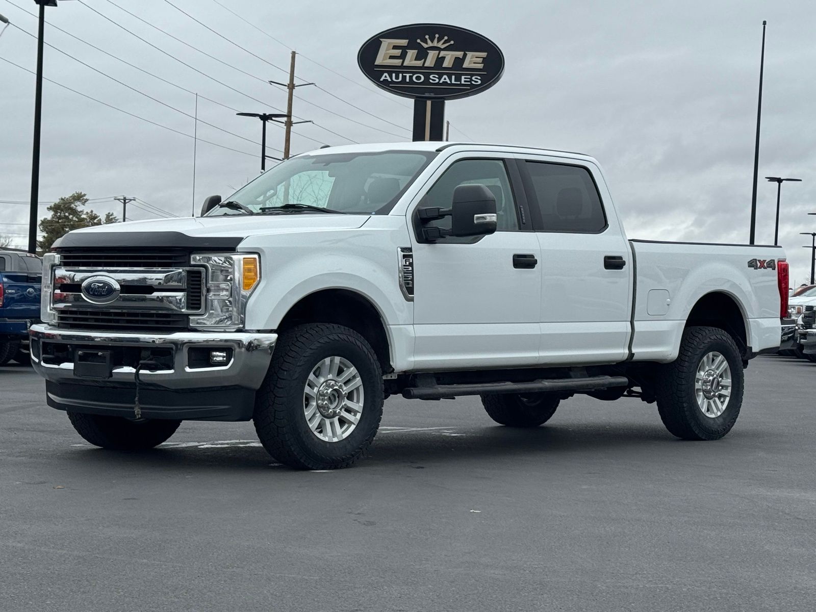 2017 Ford F-250 Super Duty XLT's photo