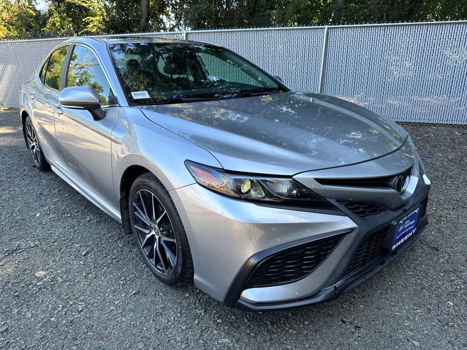 2022 Toyota Camry SE FWD    