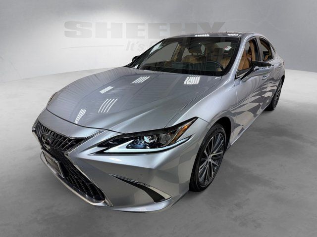 Used 2025 Silver Lexus 350 image 16