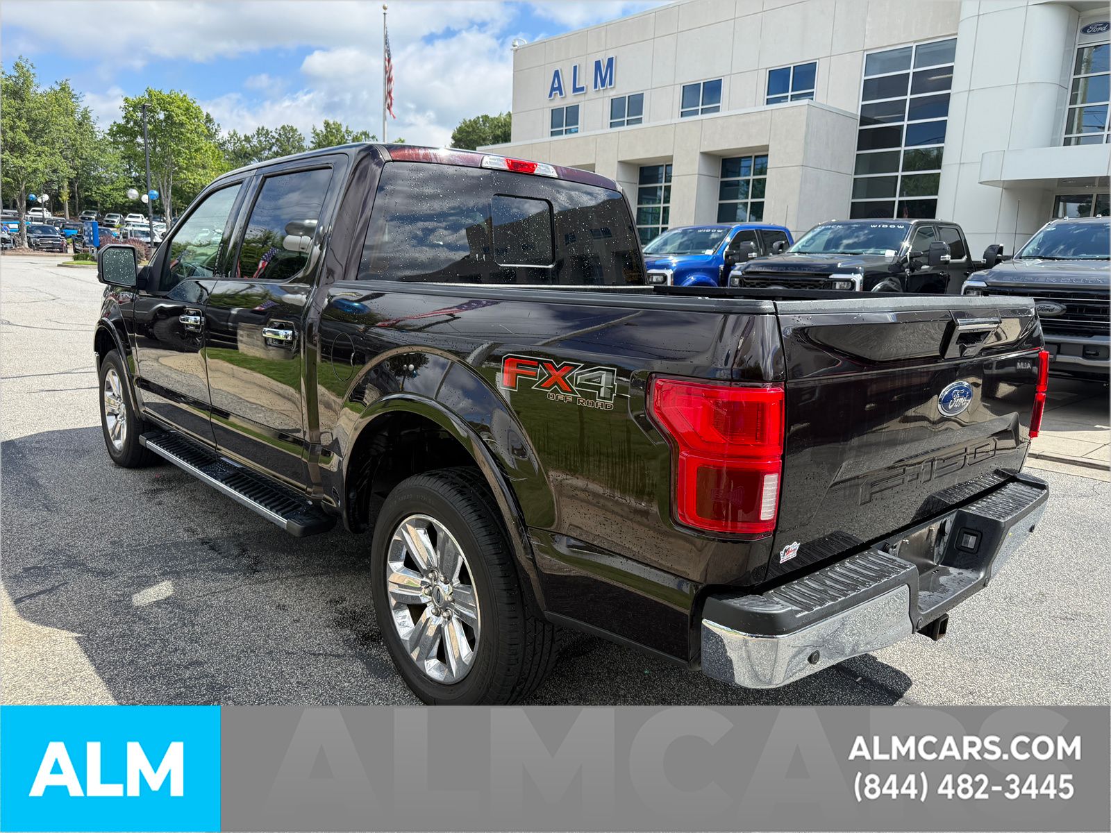 Used 2019 Red Ford Lariat image 10