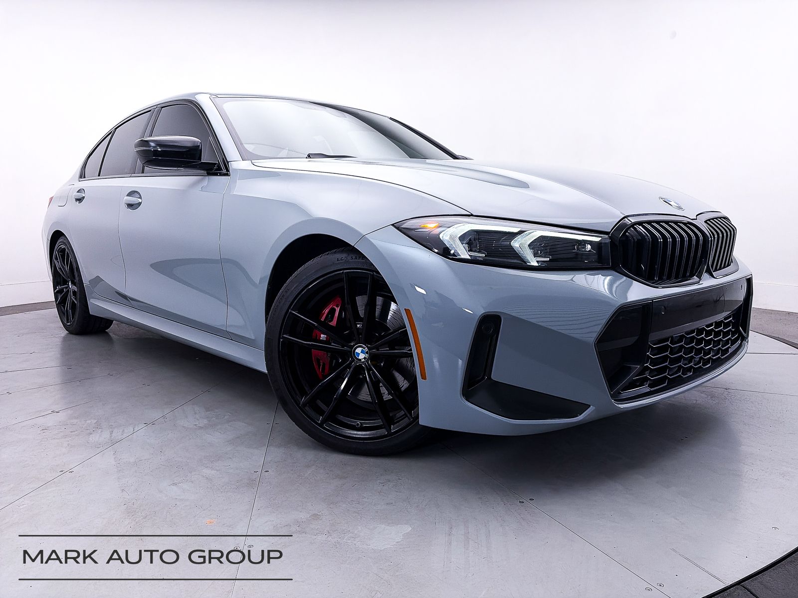 2023 BMW 3 Series 330i