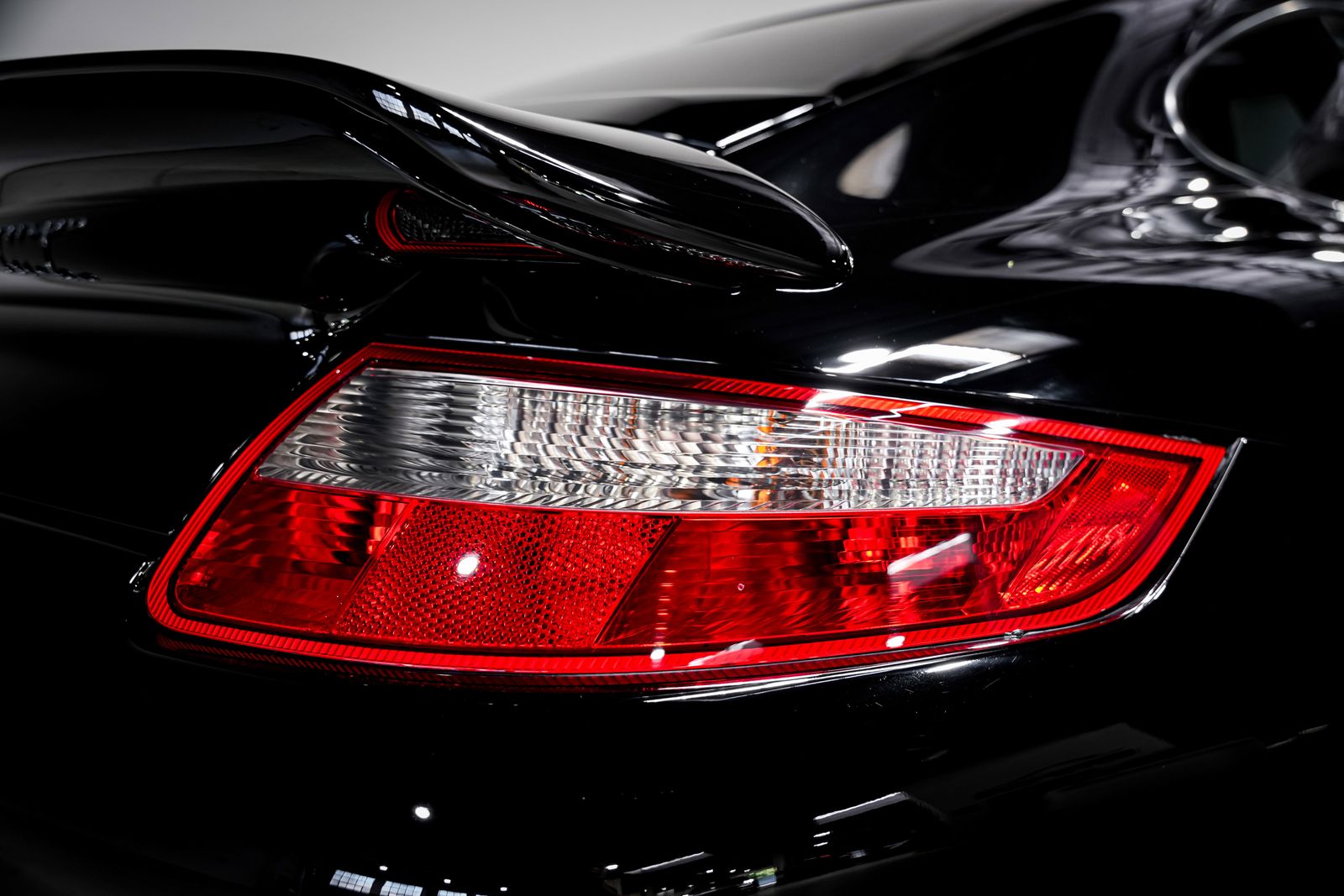 2007 Porsche 911 Turbo — photo 37