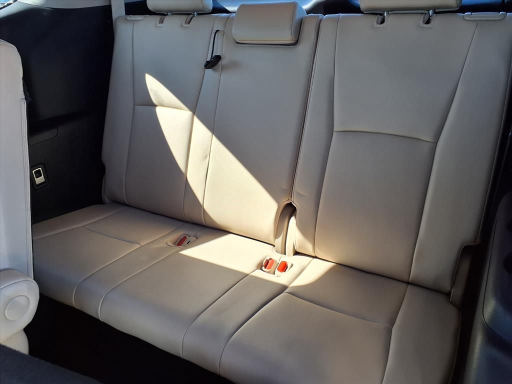 2021 Toyota Highlander XLE Blue at DeMontrond Mazda