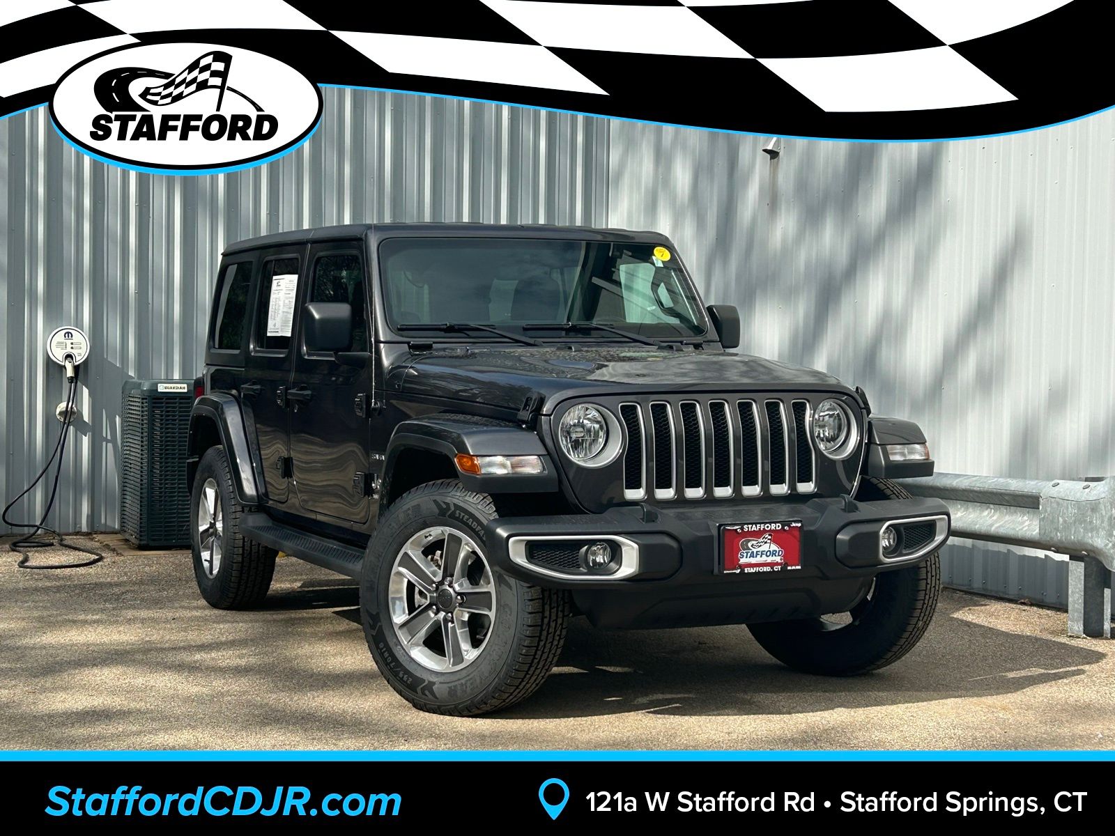 Gray (Granite Crystal Metallic Clearcoat) 2022 Jeep Wrangler Unlimited Sahara 4WD SUV / Crossover Four-Wheel Drive 8-Speed Automatic