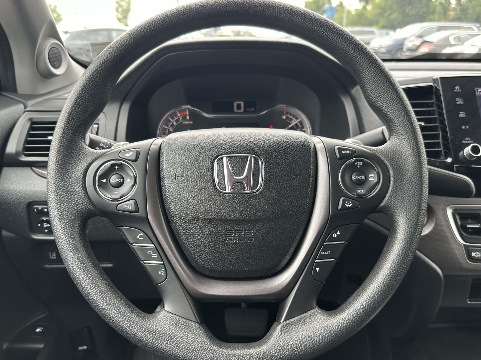 Used 2021  Honda Sport image 17
