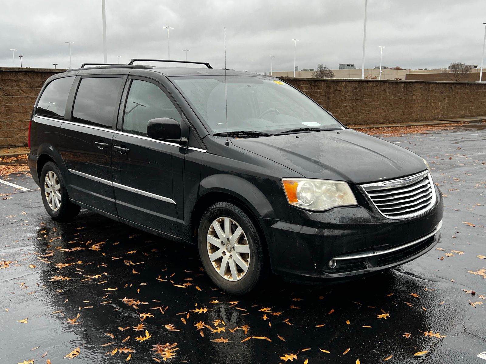 2014 Chrysler Town & Country Touring 3