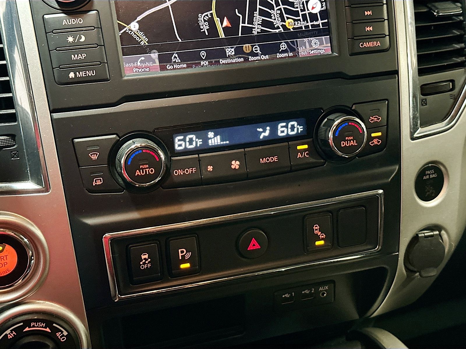Used 2019 Silver Nissan PRO-4X image 16