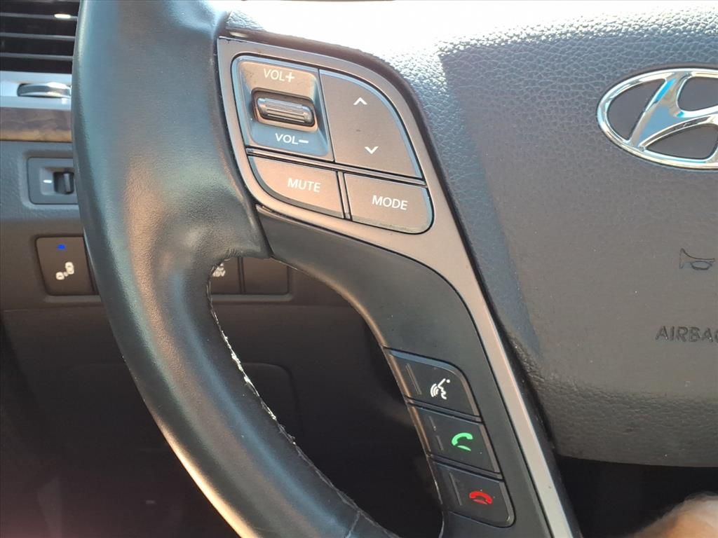 2019 Hyundai Santa Fe XL Limited Black at Autostrade