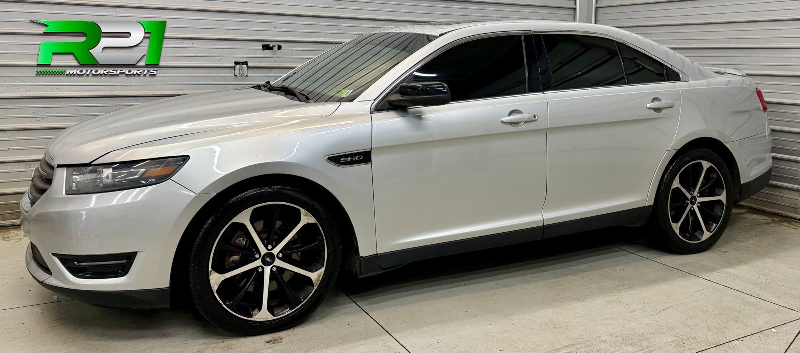 Ingot Silver 2016 Ford Taurus SHO AWD Sedan All-Wheel Drive 6-Speed Automatic