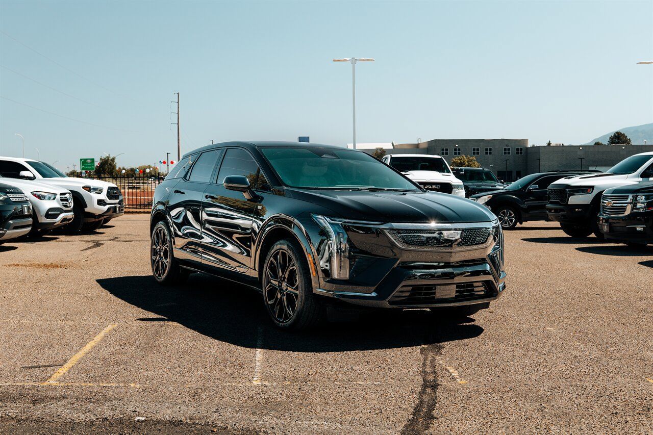 Black Raven 2025 Cadillac OPTIQ SUV / Crossover All-Wheel Drive 1-Speed Automatic