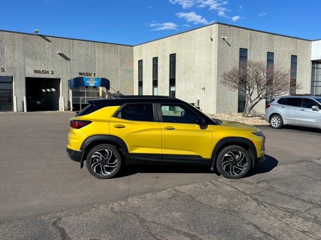 Nitro Yellow Metallic 2024 Chevrolet Trailblazer RS AWD SUV / Crossover Four-Wheel Drive 9-Speed Automatic