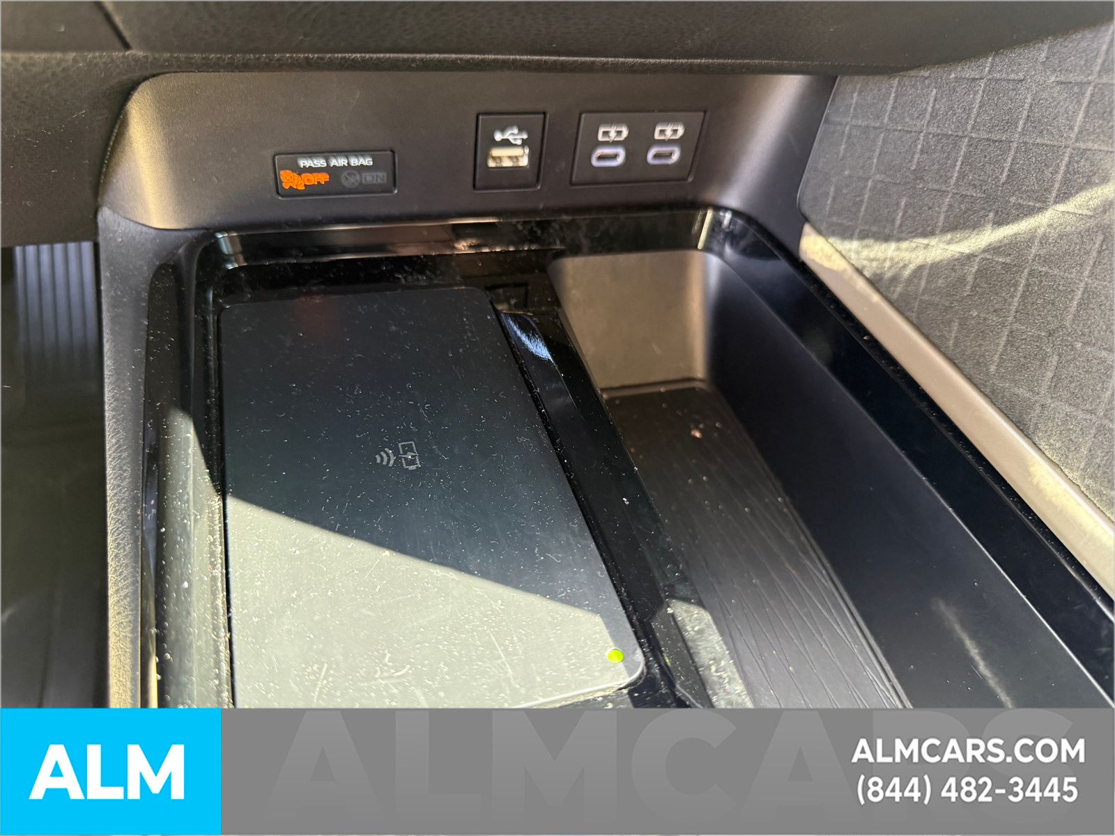 Used 2026  Toyota XLE image 18