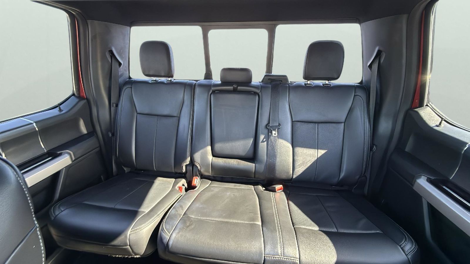 Used Car 2020 Ford F-150  Lariat For Sale Under $30,000 In Austin, Texas