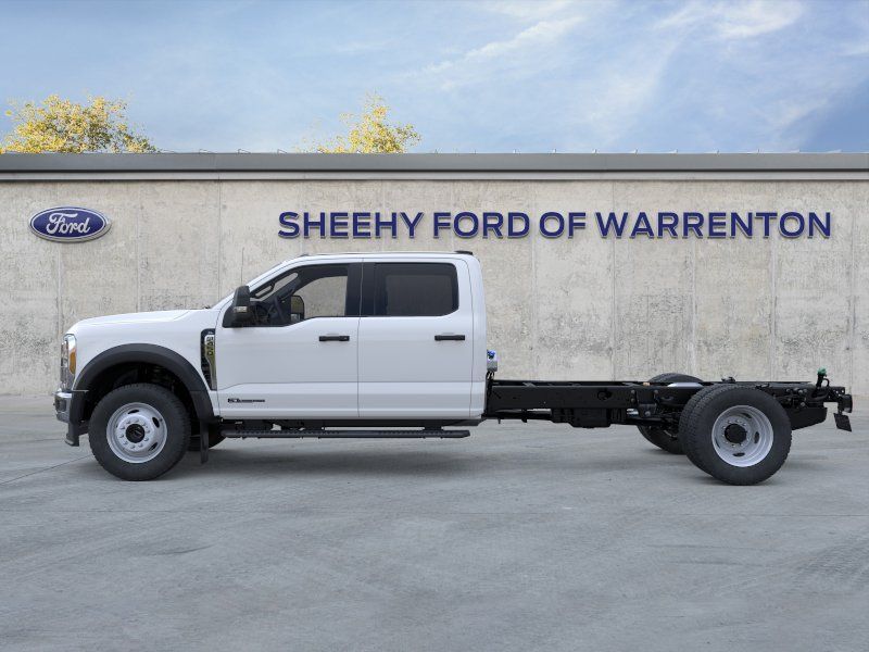New 2026 Oxford White Ford XL SERVICE BODY image 5