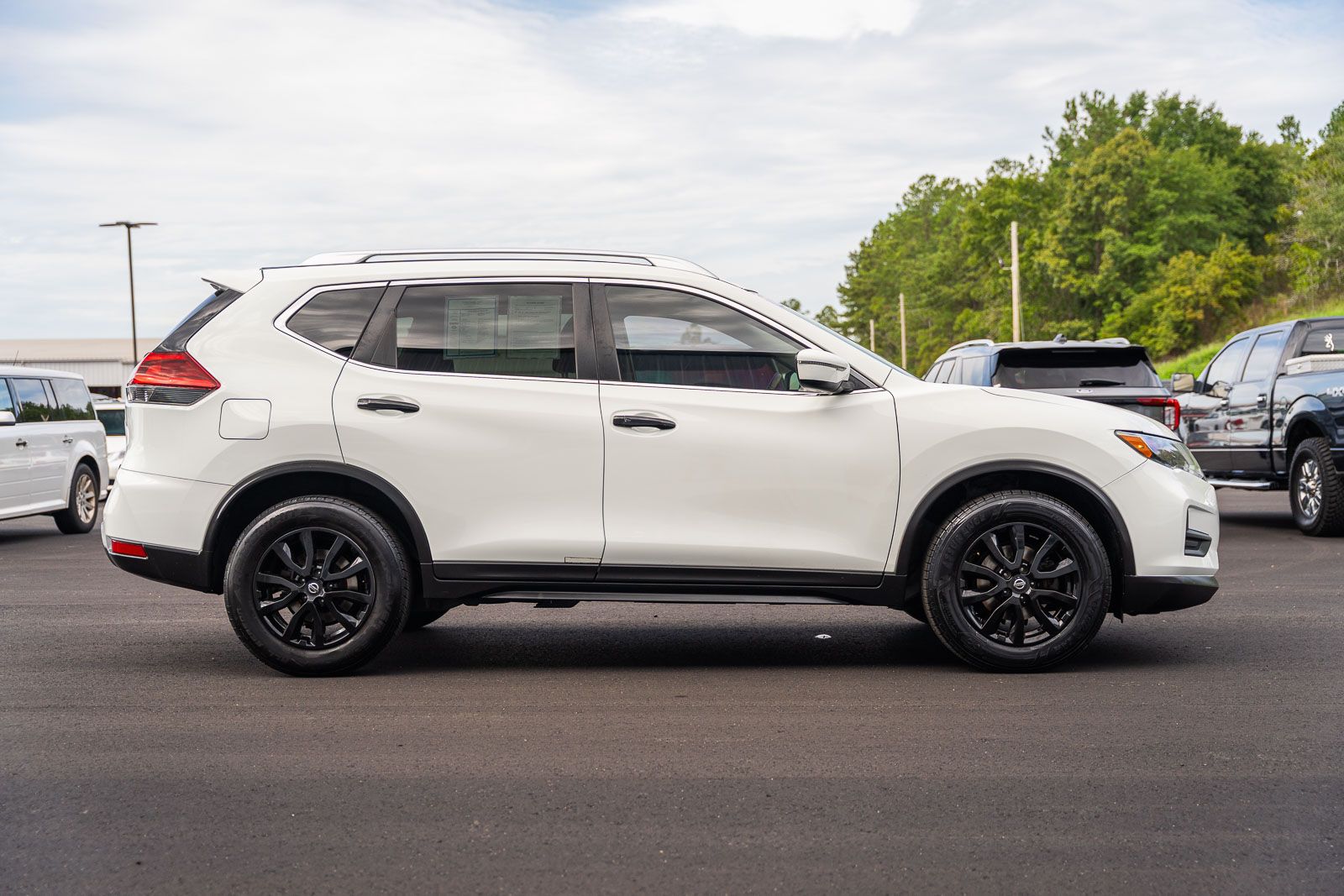 Used 2018 Nissan Rogue SUV