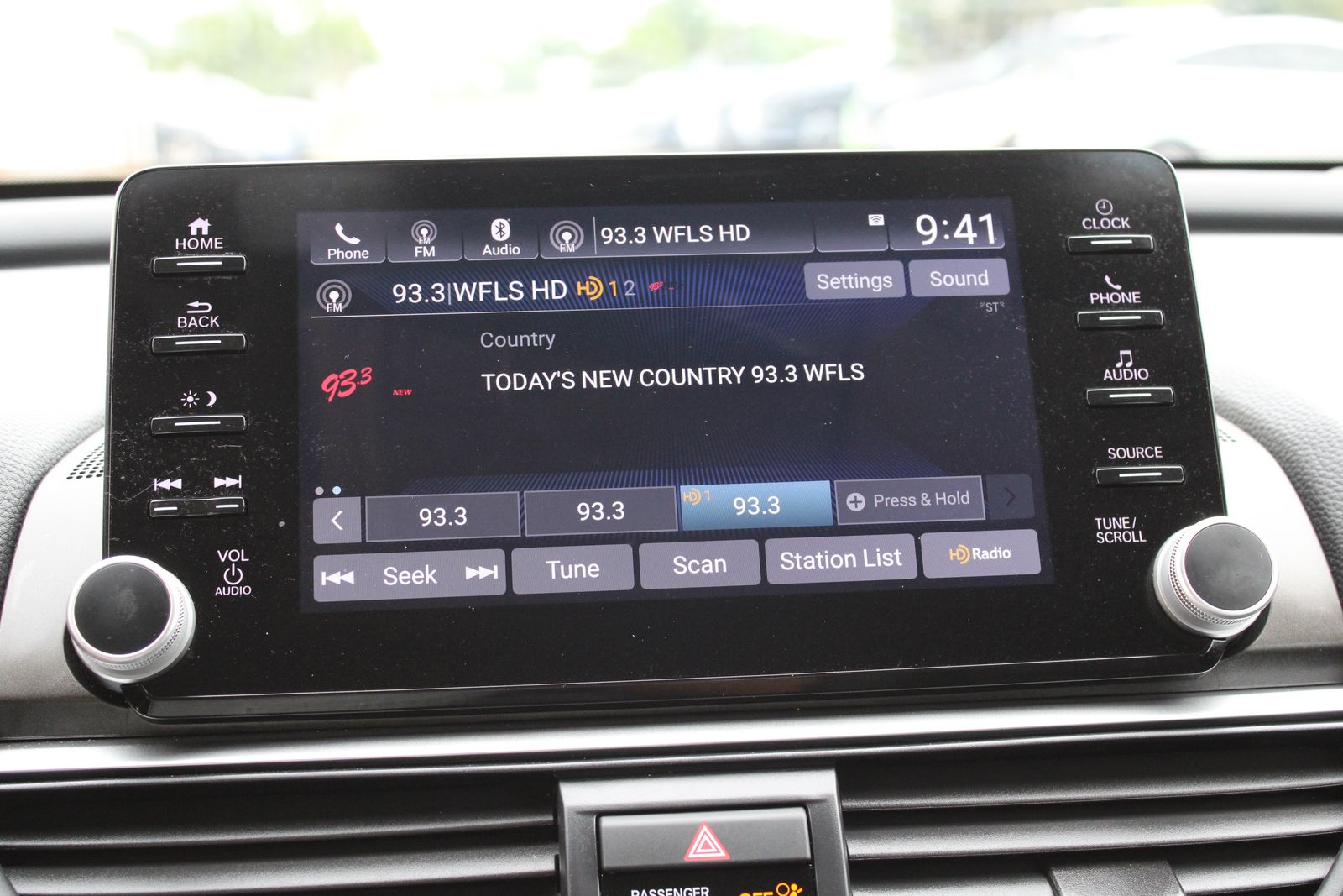 Used 2022 Gray Honda EX-L image 5
