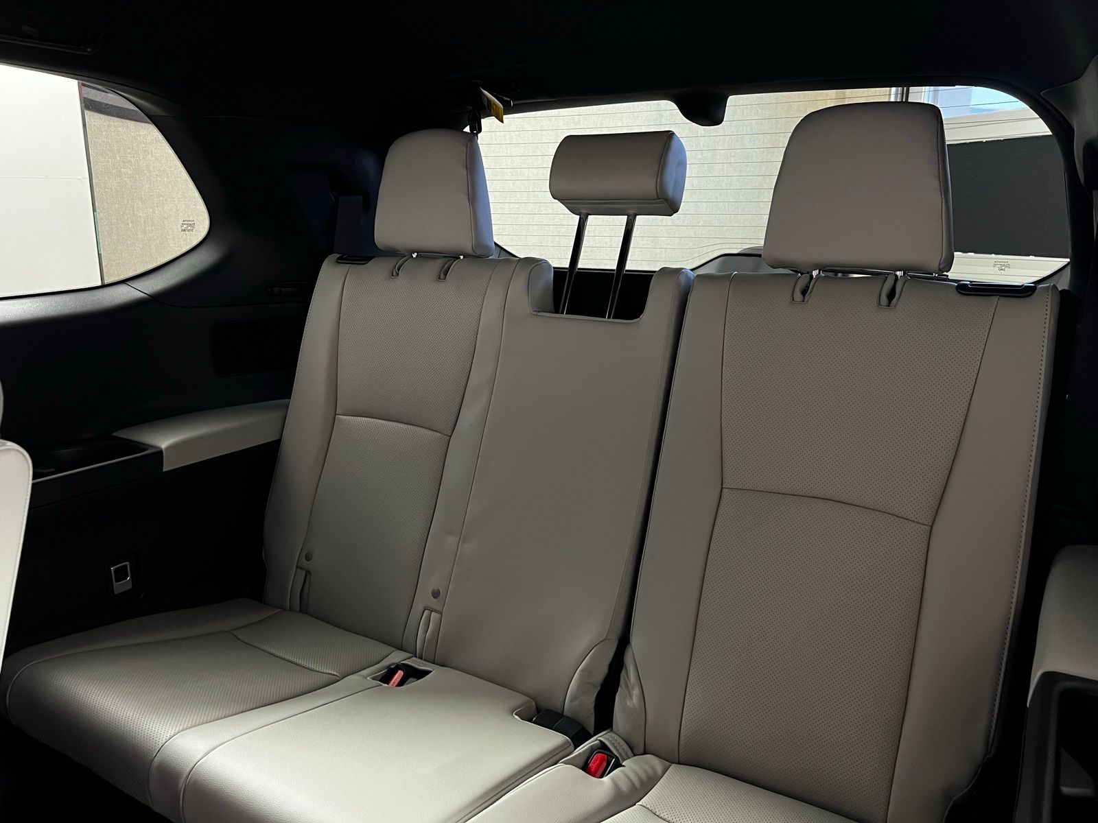 Thumbnail: 2026 Toyota Grand Highlander - 22