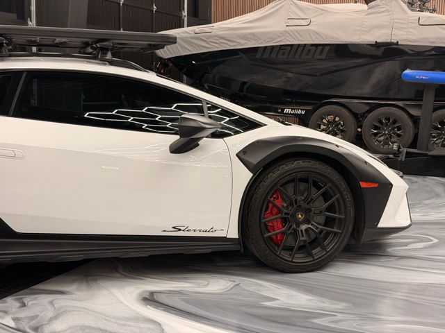 Used 2024 Lamborghini Huracan Sterrato Coupe