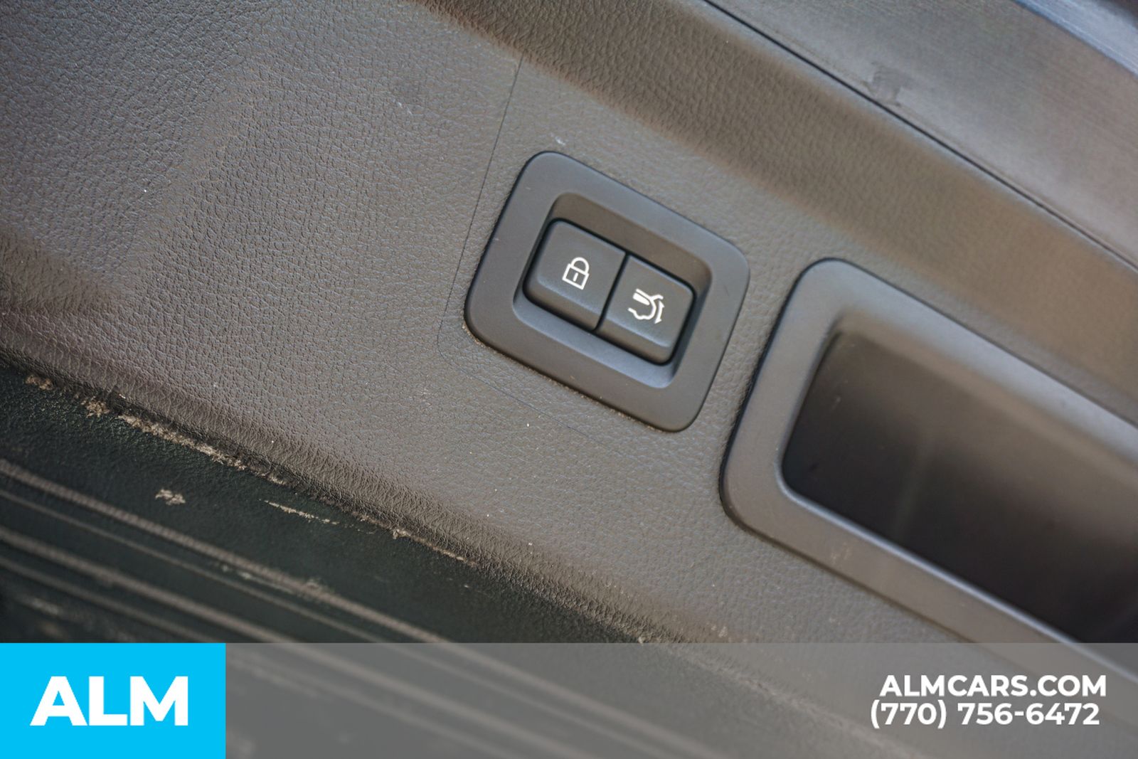 Used 2025 Blue Mazda Premium image 27