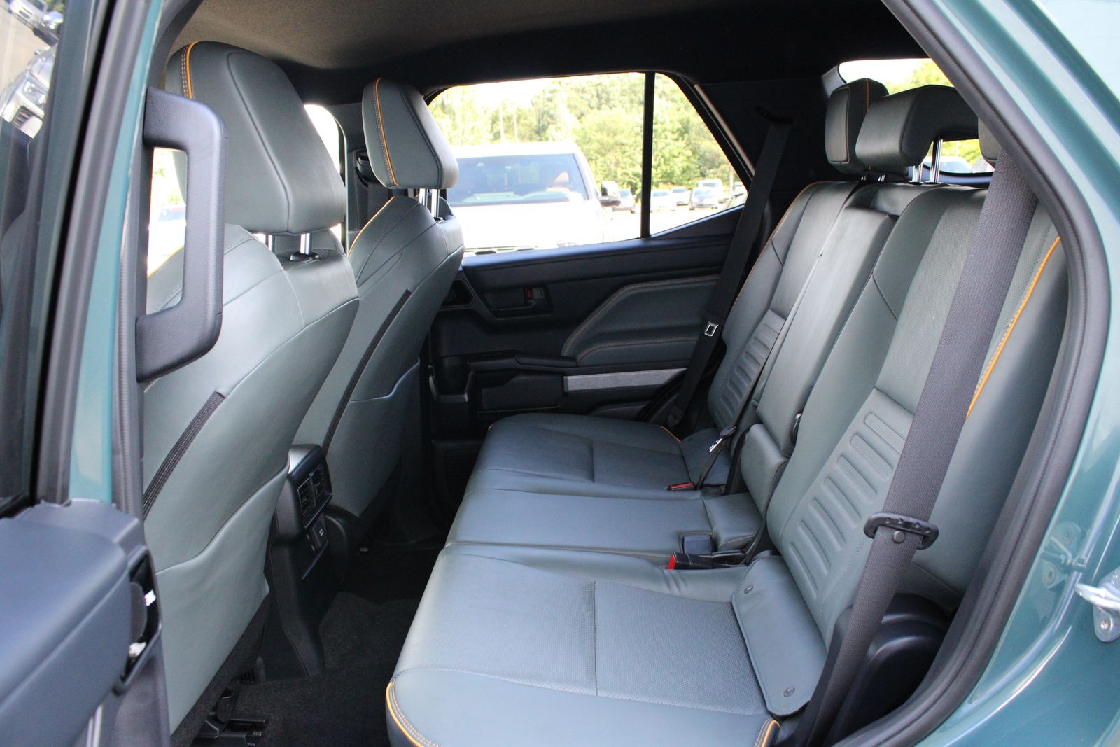 Used 2025  Toyota Trailhunter image 8