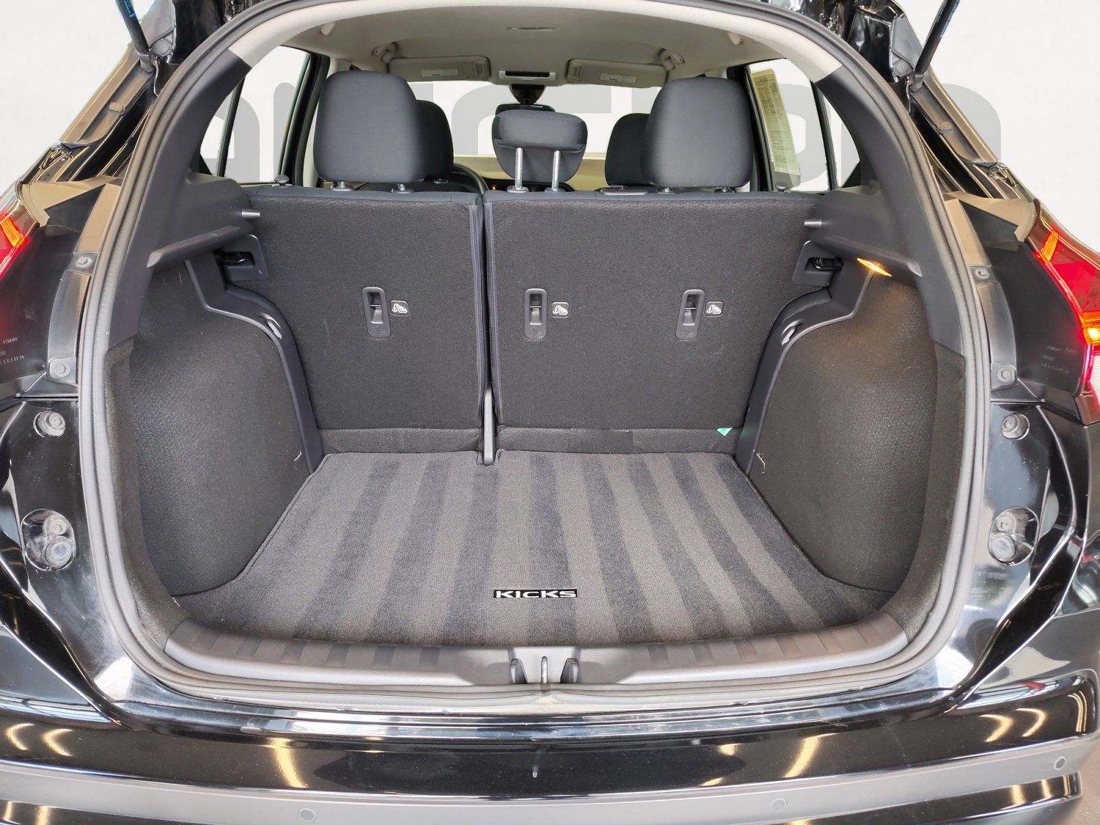 Used Car 2024 Nissan Kicks  S For Sale Under $20,000 In San Antonio, Texas