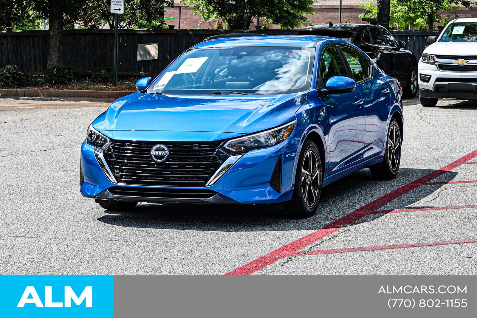 Used 2024 Blue Nissan SV image 4