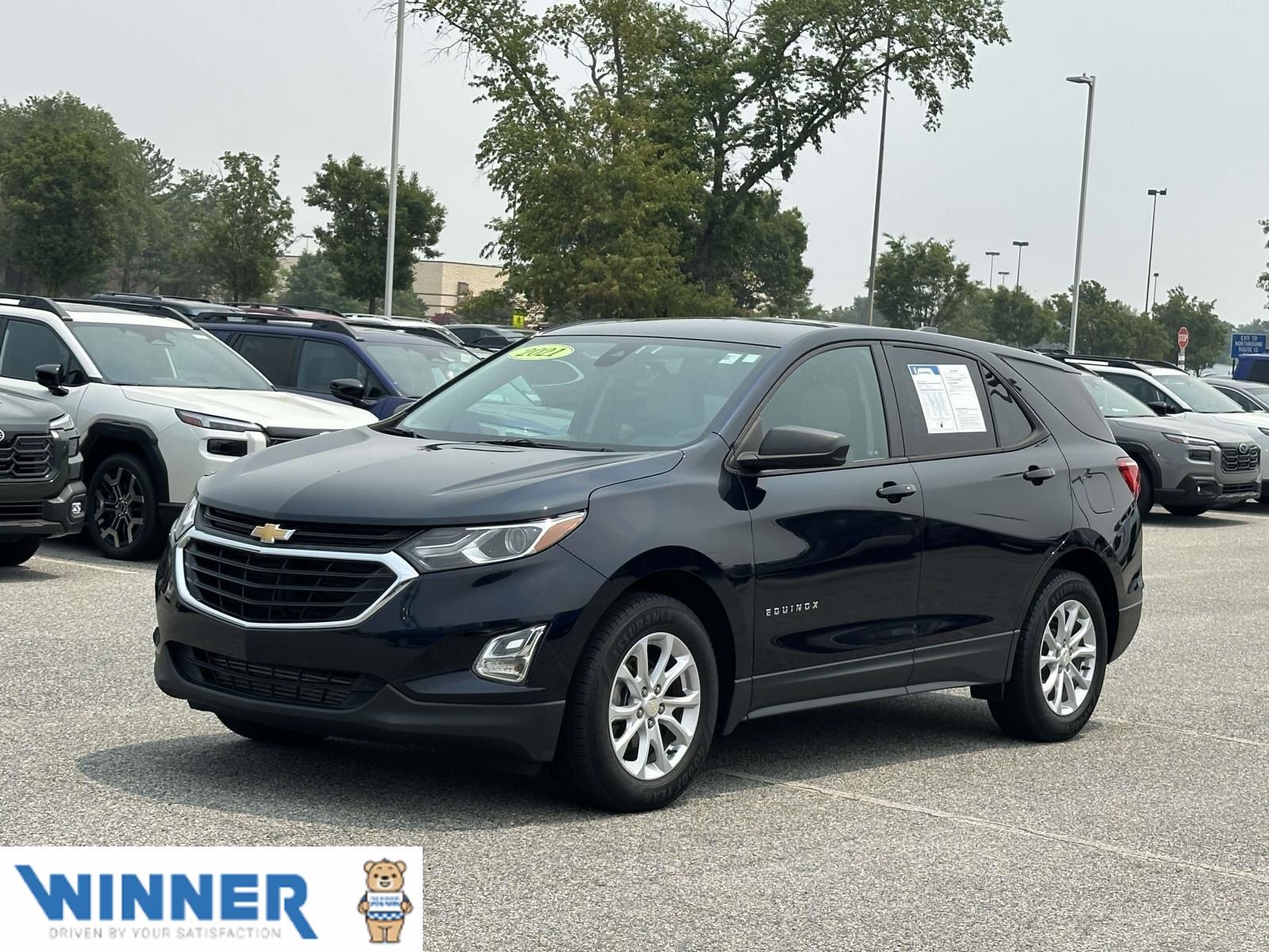 Midnight Blue Metallic 2021 Chevrolet Equinox SUV / Crossover Front-Wheel Drive 6-Speed Automatic Overdrive