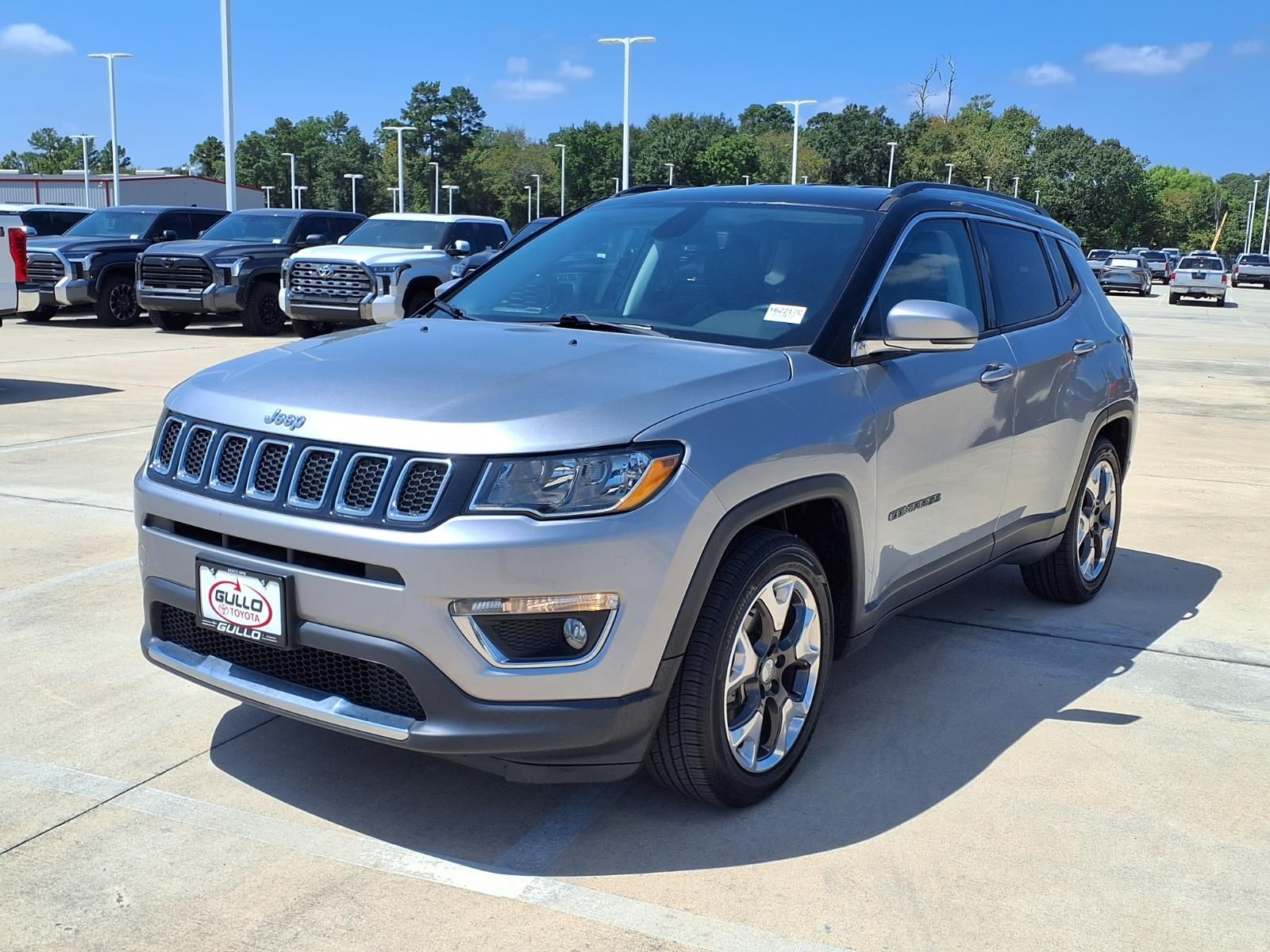 2019 Jeep Compass Limited Silver at Bravo Nissan